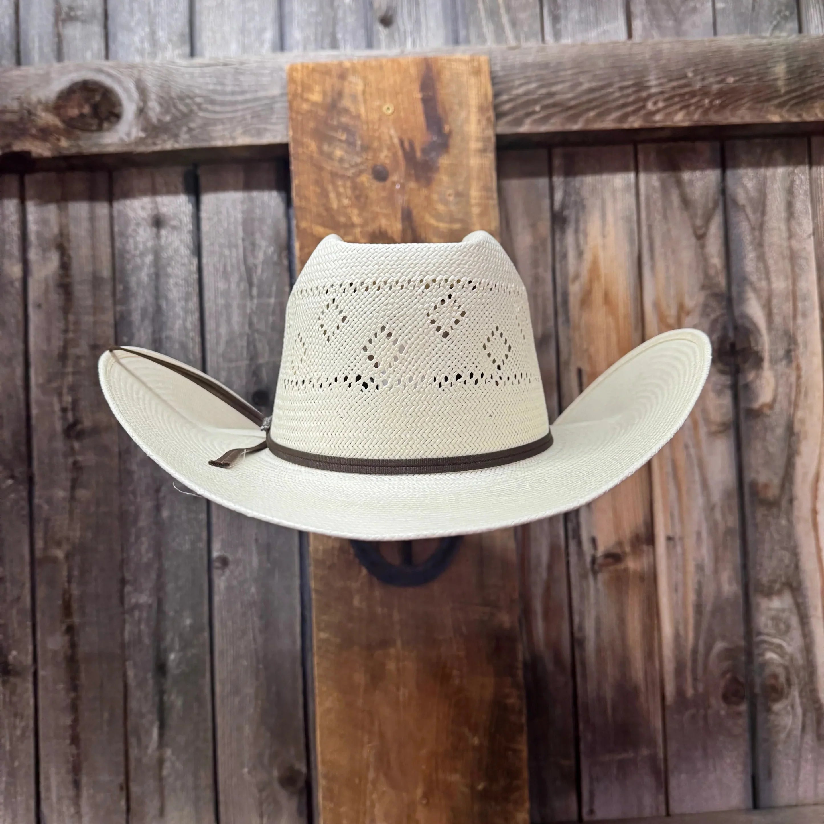 Twister Multi Diamond 4 1/4" Brim