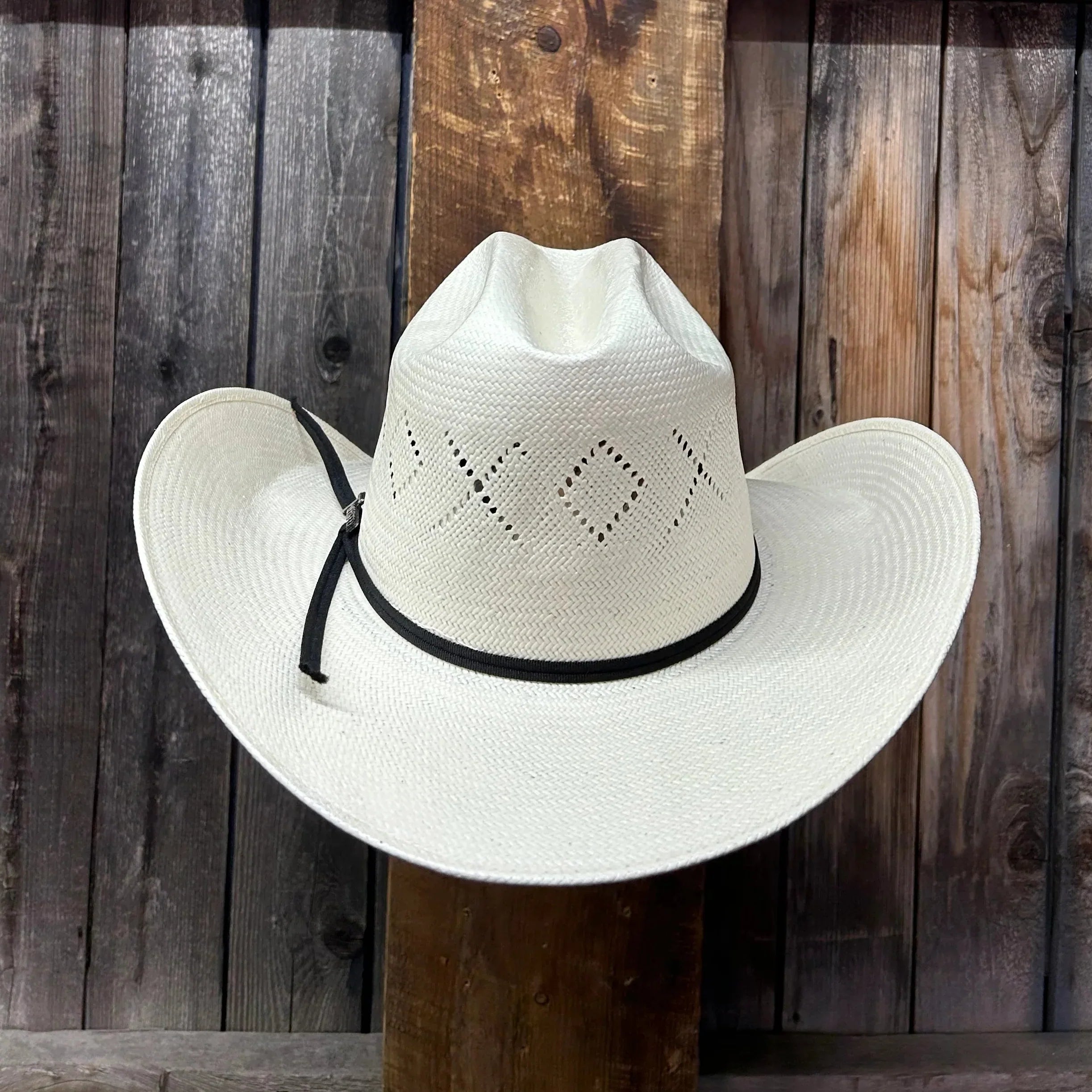 Twister Diamond X 4" Brim